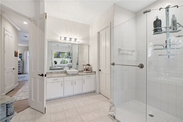 330 Marbrisa Drive, Vero Beach, FL 32963