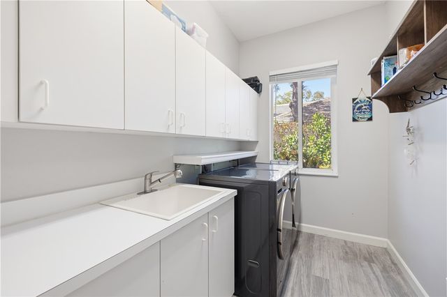 330 Marbrisa Drive, Vero Beach, FL 32963