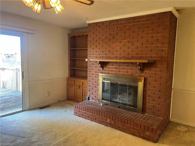 797 Sedge Garden Road, Kernersville, NC 27284