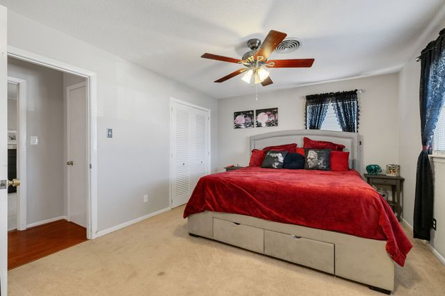 5801 Wessex Avenue, Fort Worth, TX 76133