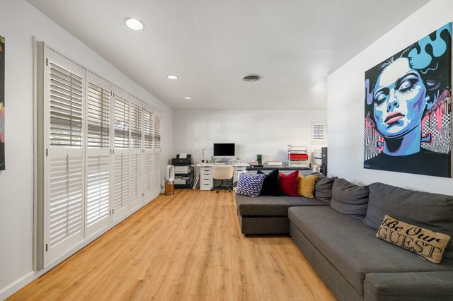 5801 Wessex Avenue, Fort Worth, TX 76133