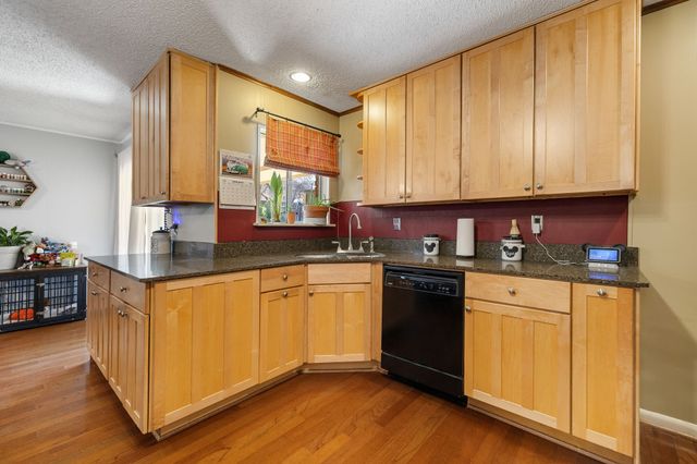 5801 Wessex Avenue, Fort Worth, TX 76133