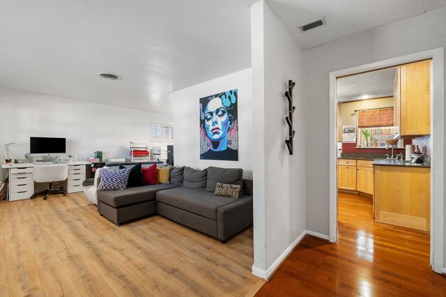 5801 Wessex Avenue, Fort Worth, TX 76133