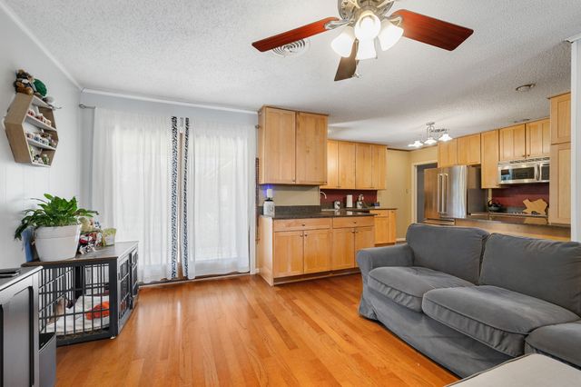 5801 Wessex Avenue, Fort Worth, TX 76133