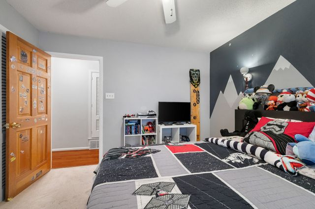 5801 Wessex Avenue, Fort Worth, TX 76133