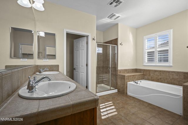 6953 Sacred Circle, Sparks, NV 89436