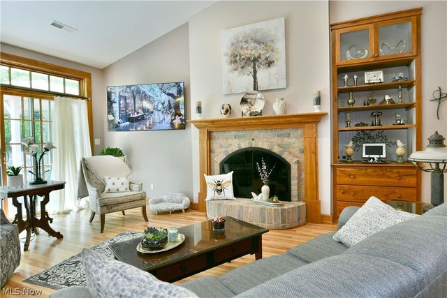 4955 Turkey Run Road, Vienna, OH 44473