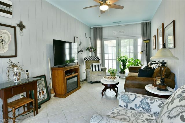4955 Turkey Run Road, Vienna, OH 44473