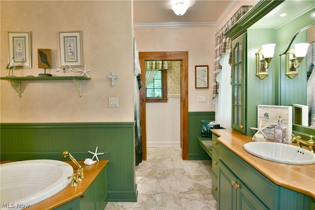 4955 Turkey Run Road, Vienna, OH 44473