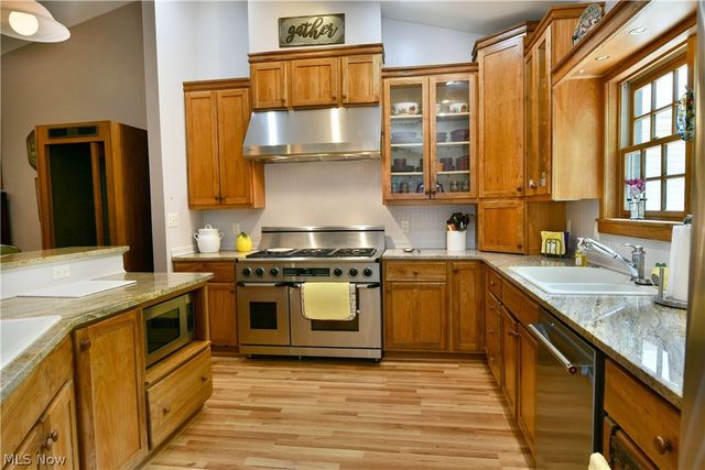 4955 Turkey Run Road, Vienna, OH 44473