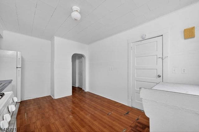 187 Joyce Kilmer Ave, New Brunswick City, NJ 08901