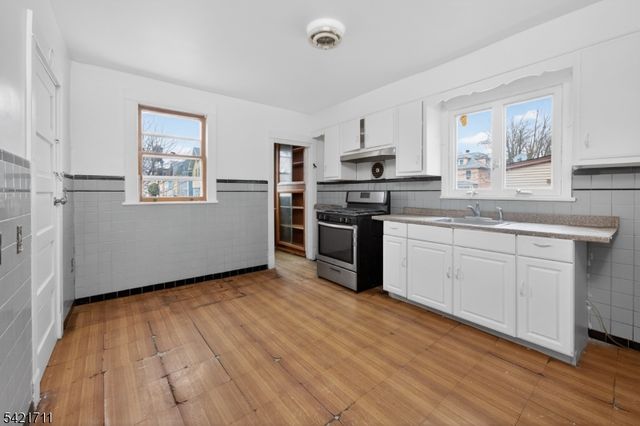 187 Joyce Kilmer Ave, New Brunswick City, NJ 08901