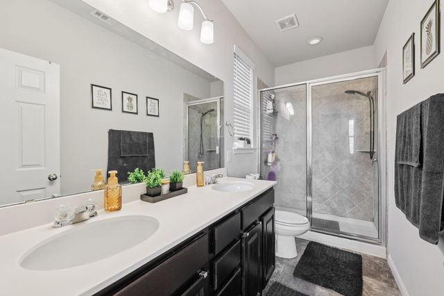 184 Corvid DR, Buda, TX 78610