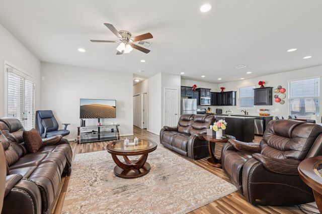 184 Corvid DR, Buda, TX 78610