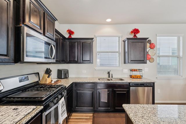 184 Corvid DR, Buda, TX 78610