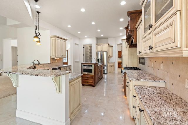 1046 W Sherington Dr., Eagle, ID 83616