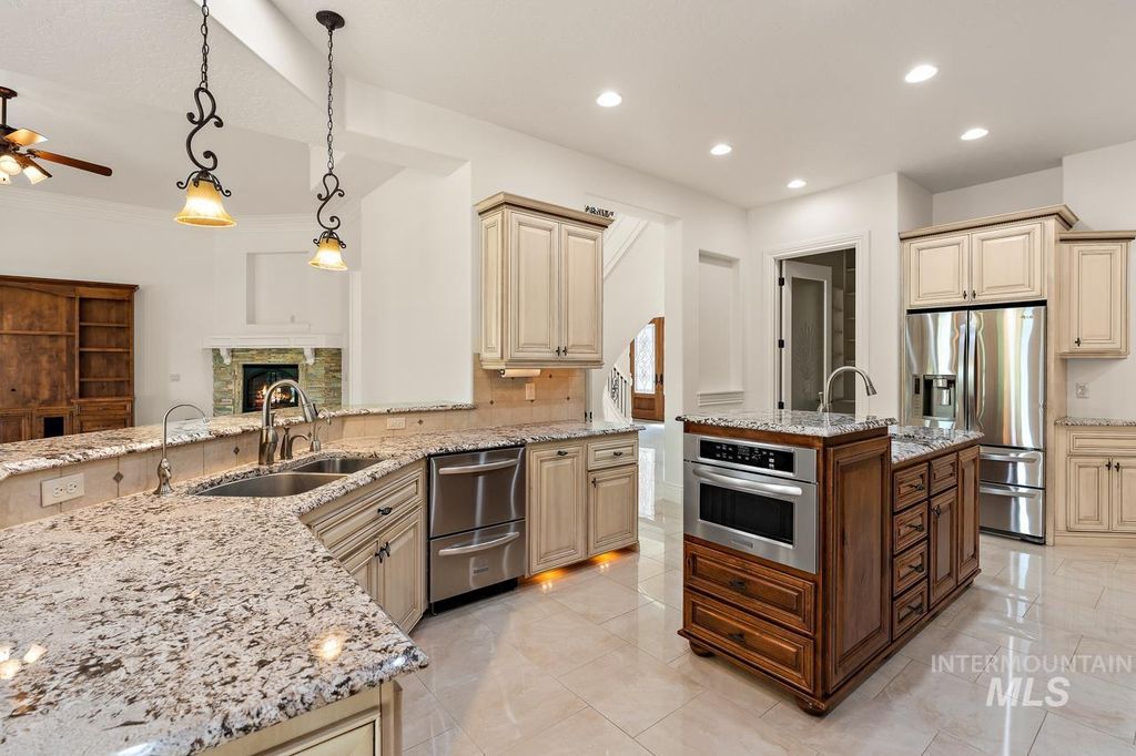 1046 W Sherington Dr., Eagle, ID 83616 photo 10