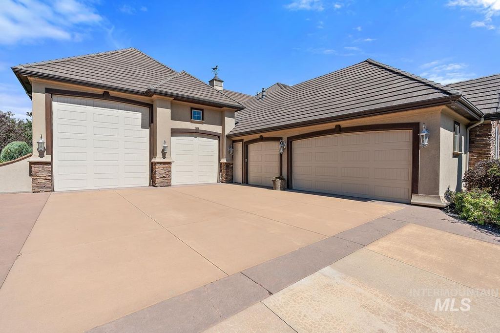 1046 W Sherington Dr., Eagle, ID 83616 photo 4