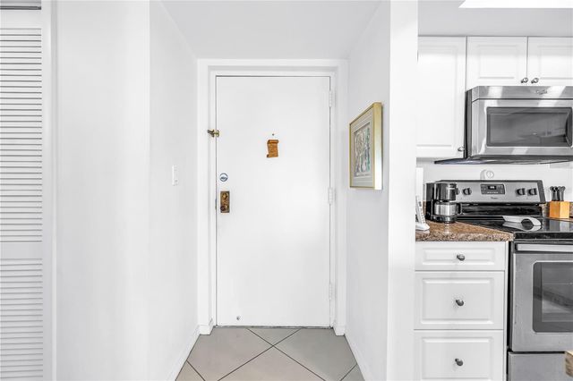 4900 BRITTANY DRIVE S 1209, St Petersburg, FL 33715