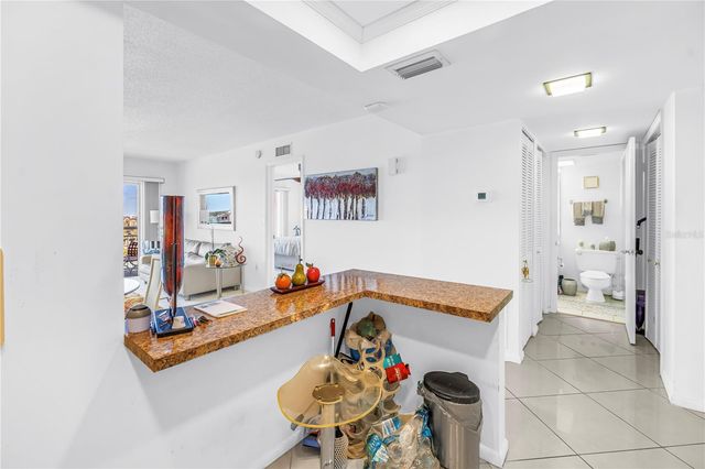 4900 BRITTANY DRIVE S 1209, St Petersburg, FL 33715