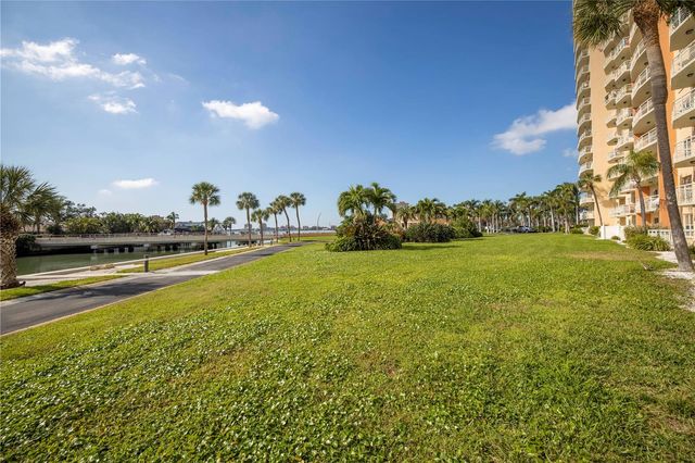 4900 BRITTANY DRIVE S 1209, St Petersburg, FL 33715