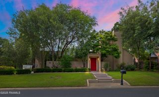 103 Oakwater Drive, Lafayette, LA 70503