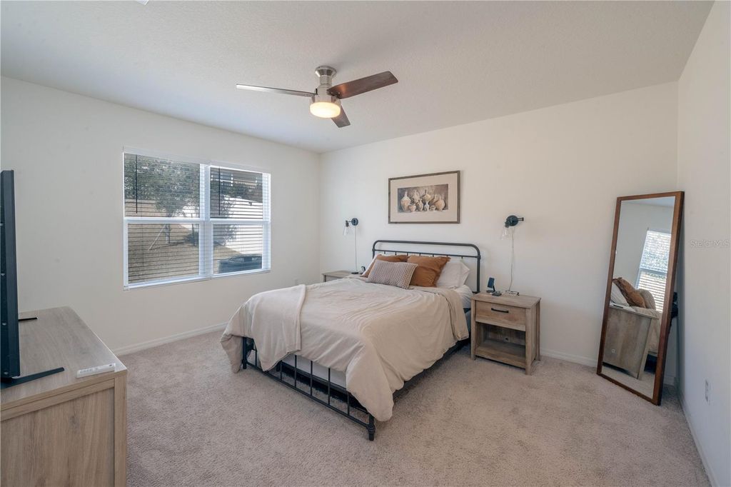 Image 10 of property listing at 1797 JUNEBERRY STREET, Clermont, FL 34715