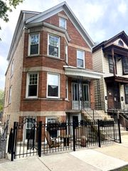 2714 N Marshfield Avenue, Chicago, IL 60614