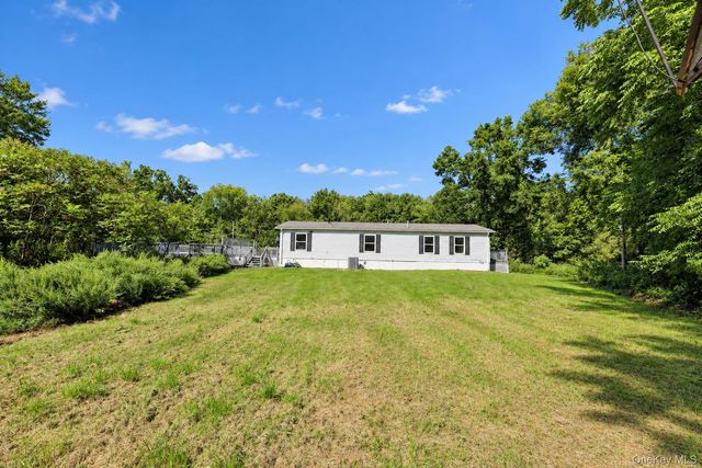 10 Spike Horn Road, Saugerties, NY 12477