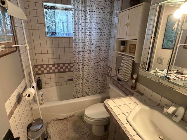 49027 Hibiscus Drive, Morongo Valley, CA 92256