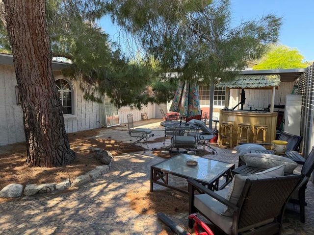 49027 Hibiscus Drive, Morongo Valley, CA 92256