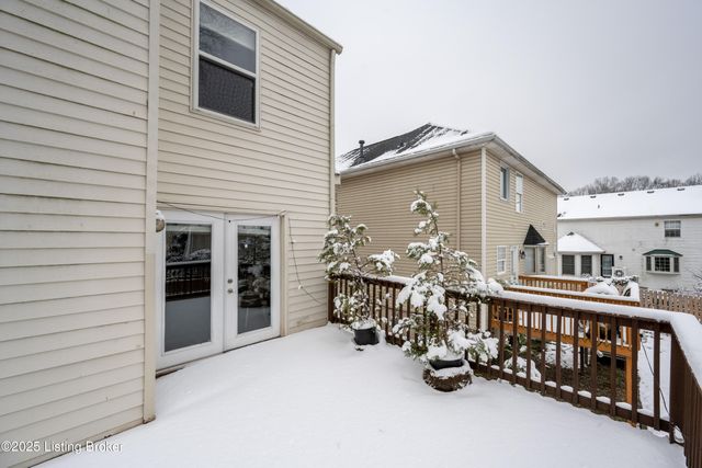 8705 Chelmer Ln, Louisville, KY 40220