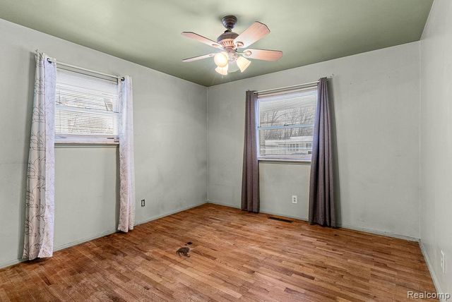 4277 Ashlawn Drive, Flint Charter Township, MI 48507