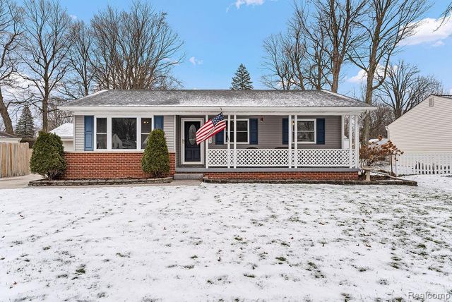 4277 Ashlawn Drive, Flint Charter Township, MI 48507