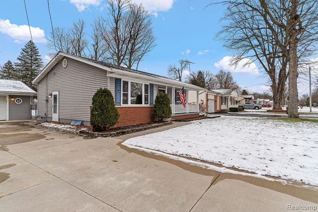 4277 Ashlawn Drive, Flint Charter Township, MI 48507