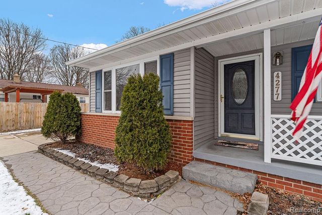 4277 Ashlawn Drive, Flint Charter Township, MI 48507