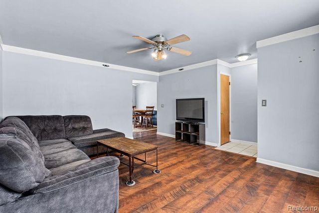 4277 Ashlawn Drive, Flint Charter Township, MI 48507