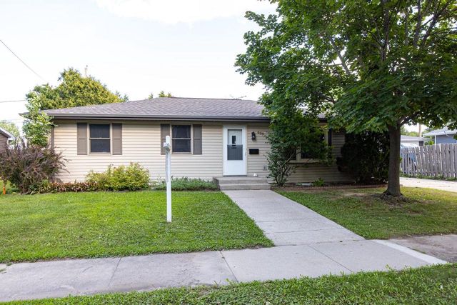 609 LINDA STREET, Combined Locks, WI 54113