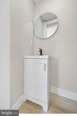 25 MCKINLEY AVE, Trenton, NJ 08609