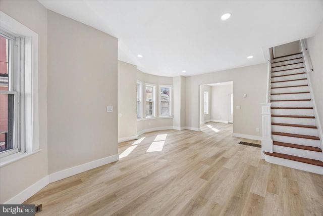 25 MCKINLEY AVE, Trenton, NJ 08609