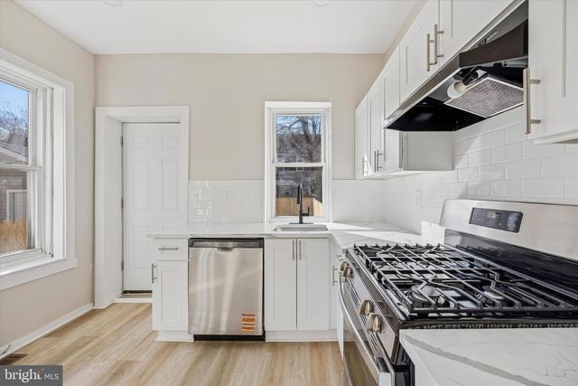 25 MCKINLEY AVE, Trenton, NJ 08609