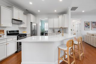 331 Megans Bay Lane, Charleston, SC 29492