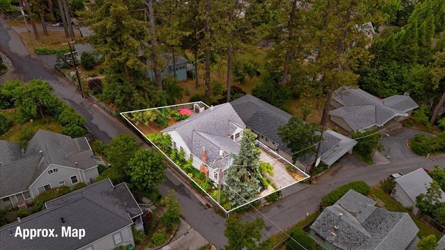 438 Kate Hayes St, Grass Valley, CA 95945