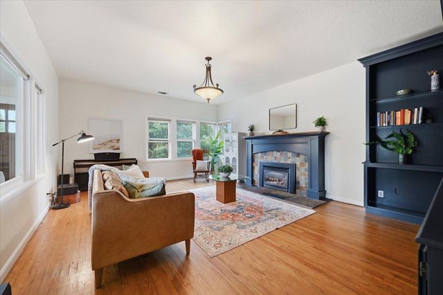 438 Kate Hayes St, Grass Valley, CA 95945