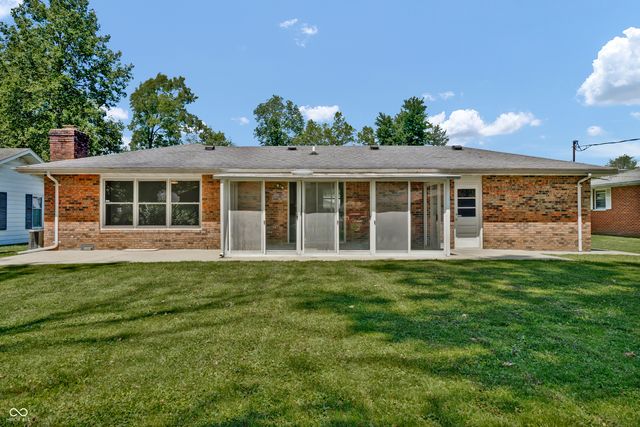 131 Meadow Lane, North Vernon, IN 47265