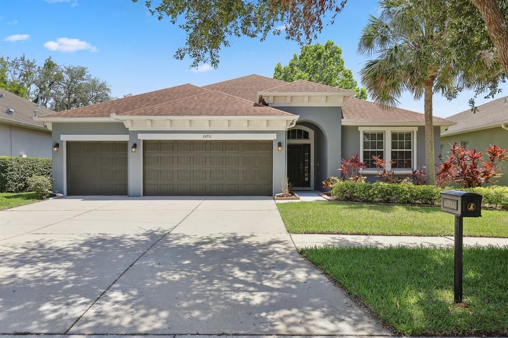 15711 STARLING DALE LANE, Lithia, FL 33547