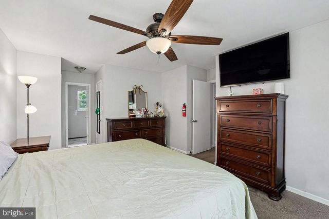118 CEDARBROOK LN, Tuckerton, NJ 08087