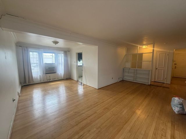 22673 Garrison Street 108, Dearborn, MI 48124
