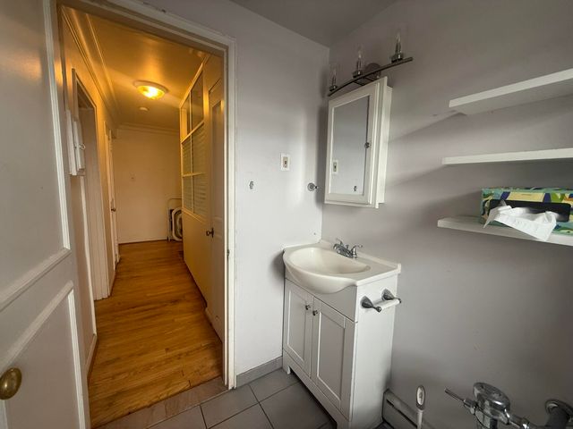 22673 Garrison Street 108, Dearborn, MI 48124