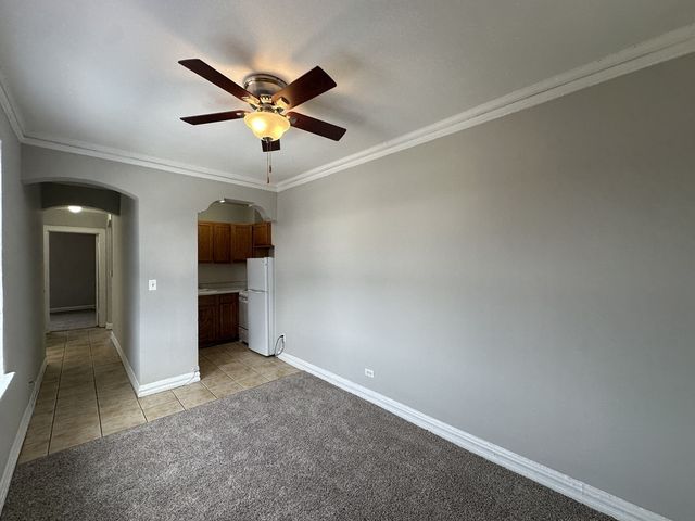 661 W Sheridan Road 801, Chicago, IL 60613